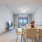 One Bedroom Apartment In Madinat Jumeirah Levinik